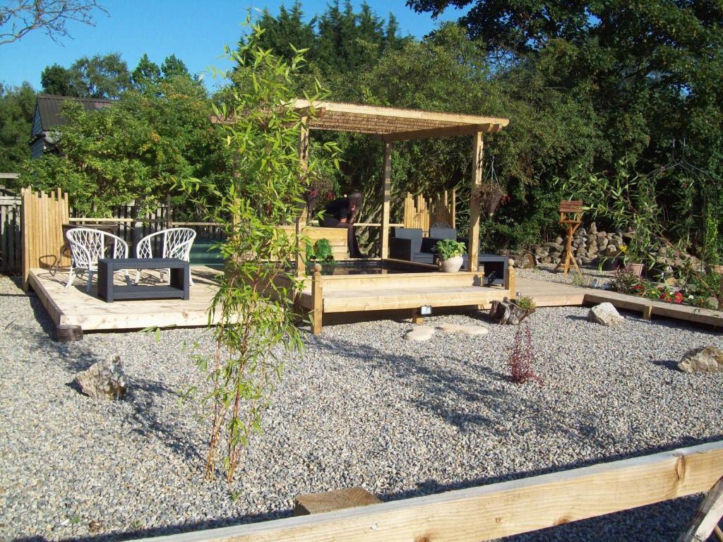 Fifth Milestone Cottage Dunnington Экстерьер фото